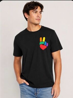 Old Navy Pride Graphic T-Shirt – Size XL/ black short sleeve cotton t shirt🏳️‍🌈
